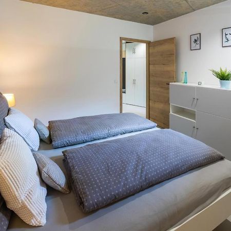 Nerudovka Apartment Карловы Вары Экстерьер фото